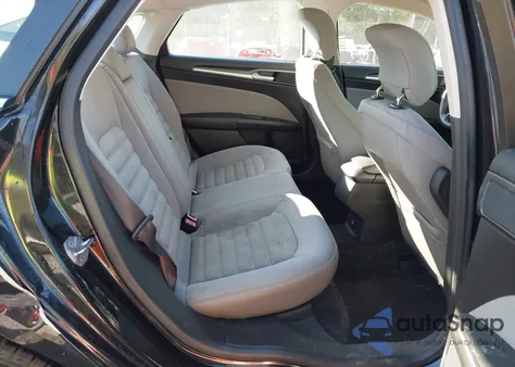 2014 Ford Fusion S z USA, uszkodzony, nr VIN 1FA6P0G7XE5357582